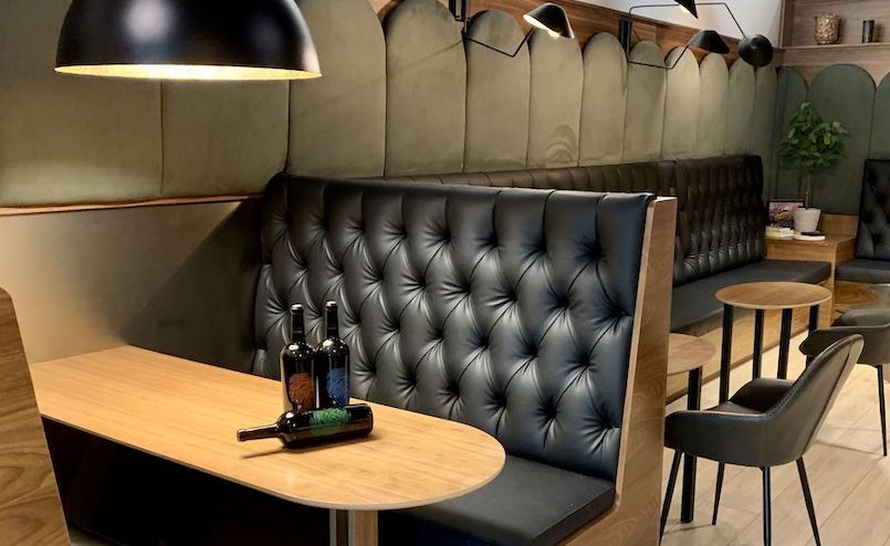 visit the tasting lounge in Healdsburg, CA